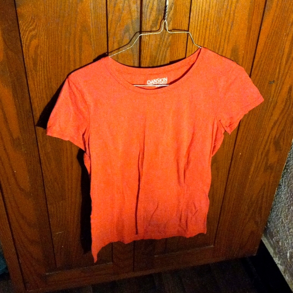 Womens size med shirt